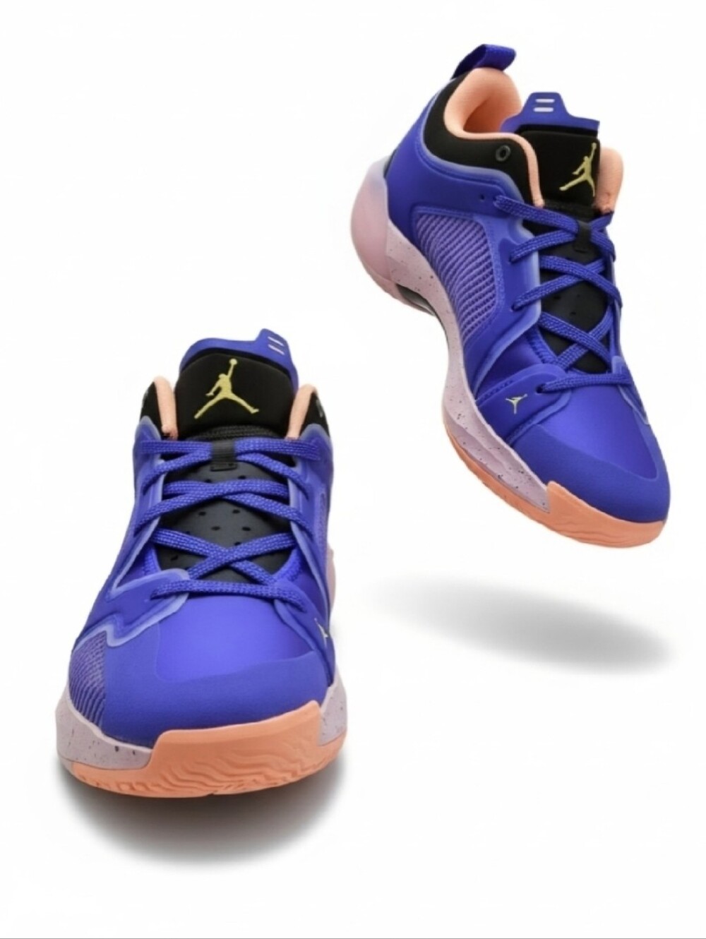 Jordan Air Jordan 37 Low - NWT, Men’s, 11